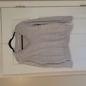XL Old Navy gray speckled V-neck sweater